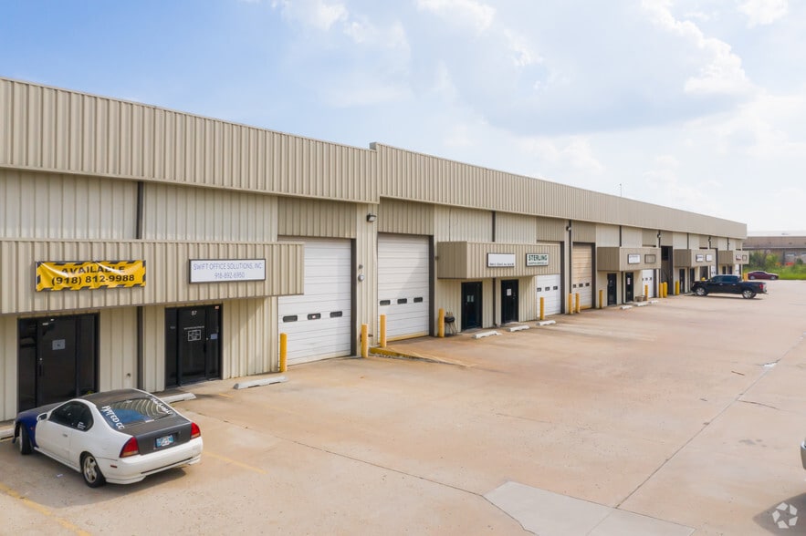 More Photos Of 5666 S 122nd East Ave, Tulsa Unknown For Lease