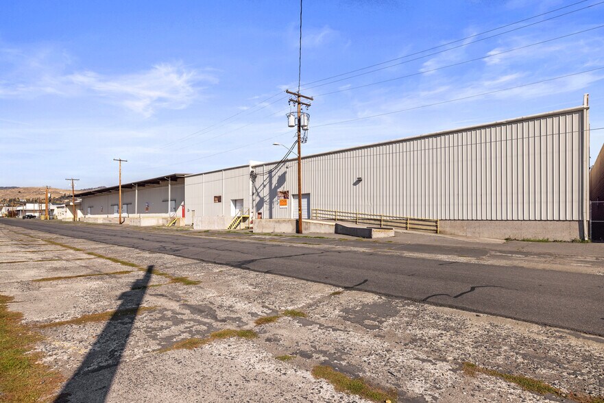 More Photos Of 661 S Spring St, Klamath Falls Refrigeration Cold Storage For Lease