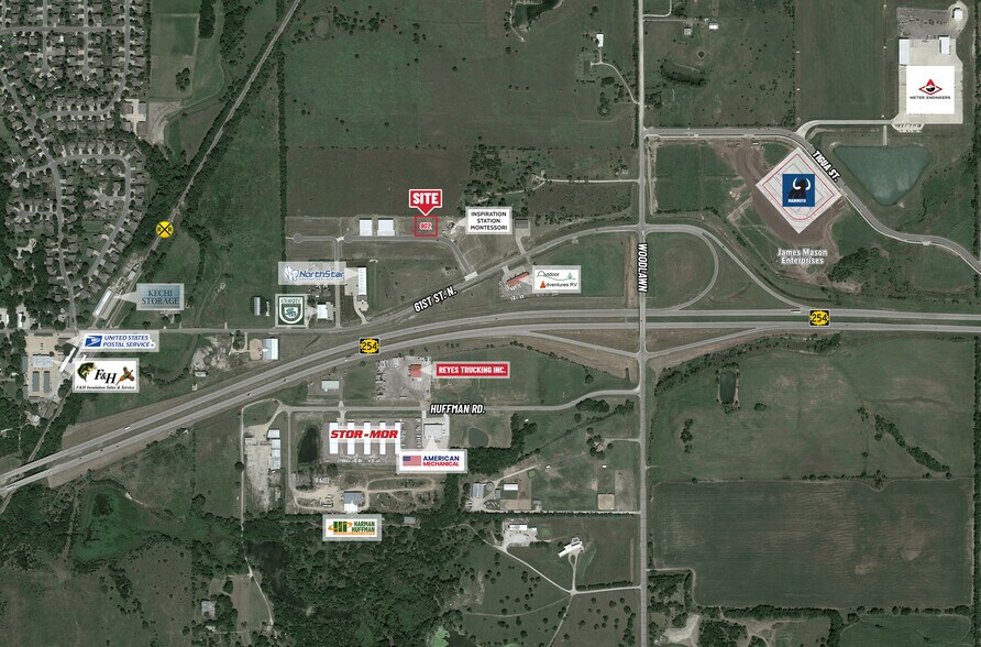 More Photos Of 902 Venture ct, Kechi Flex For Lease