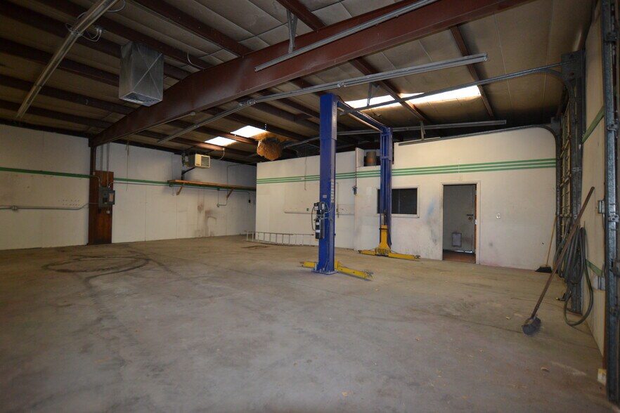 More Photos Of 714 S 8th St, Canon City Office For Sale