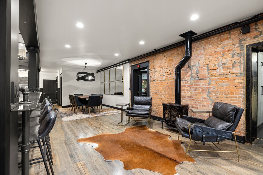 More Photos Of 30-50 2nd St E, Kalispell Office Residential For Sale