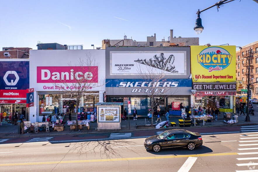 More Photos Of 300-304 E Fordham Rd, Bronx Storefront For Lease