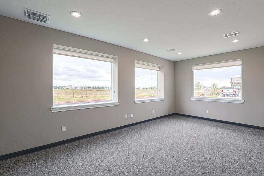 More Photos Of 21215 FM 529 Rd, Cypress Warehouse For Lease