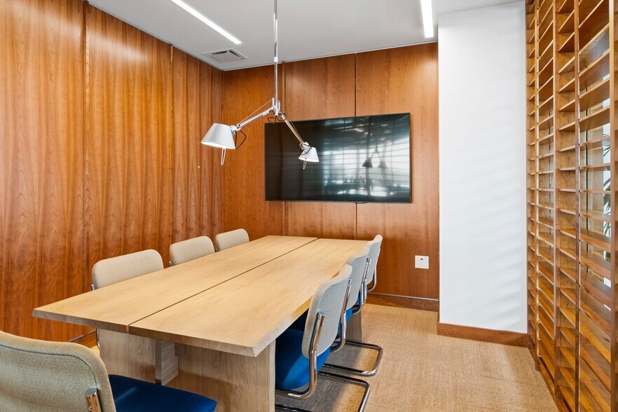 More Photos Of 200 Massachusetts Ave NW, Washington Coworking Space