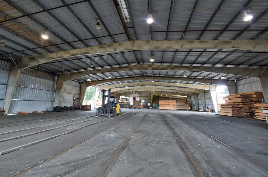 More Photos Of 98 US Highway 101 Hwy, Hoquiam Lumberyard For Sale