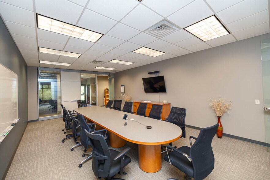 More Photos Of 13203 W 21st Ct N, Wichita Office For Sale