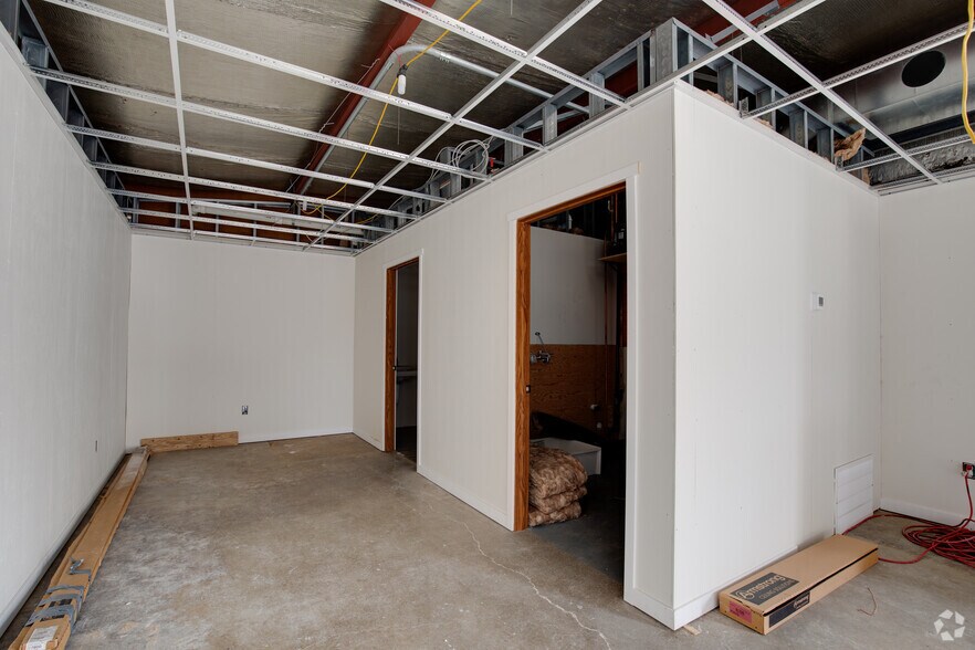 More Photos Of 1112-1320 NW 7th St, Rochester Unknown For Sale