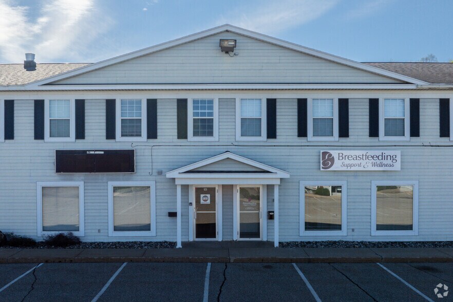 More Photos Of 576 Romence Rd, Portage Freestanding For Lease