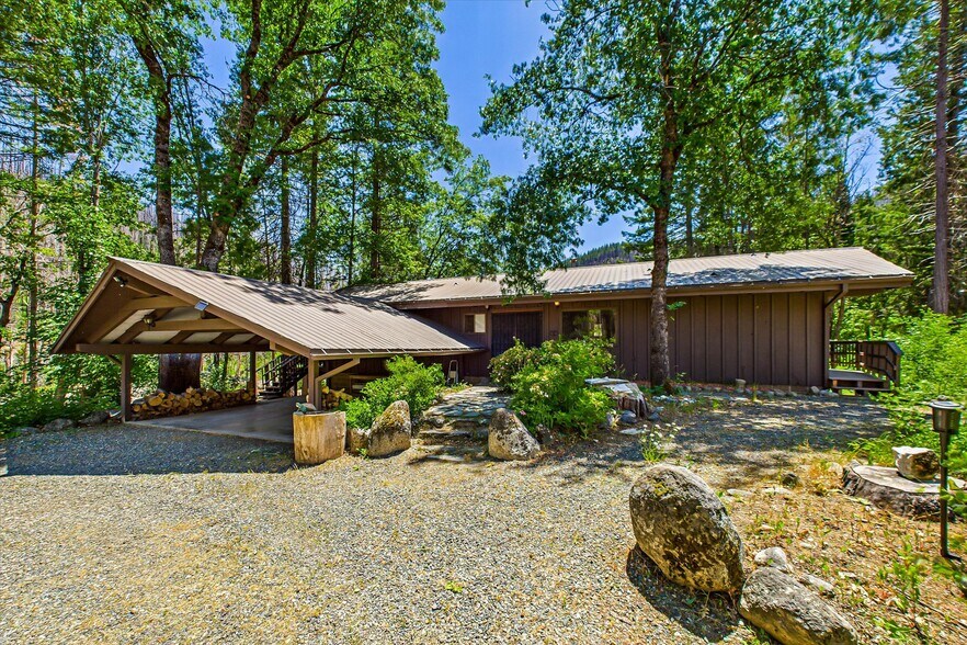 More Photos Of 2103 Coffee Creek Rd, Trinity Center Land For Sale