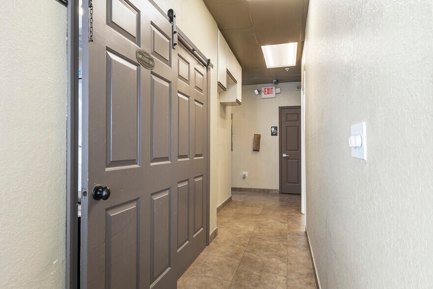 More Photos Of 160 Cypress Point Pky, Palm Coast General Retail For Sale