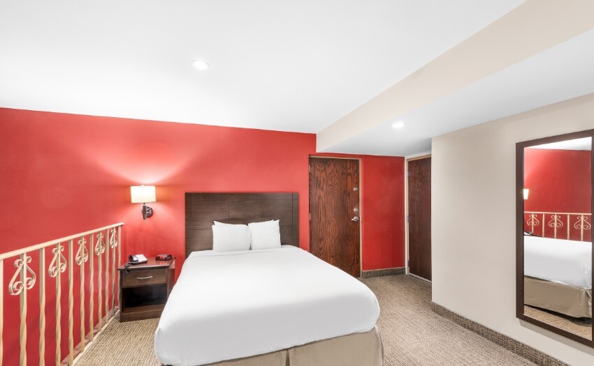 More Photos Of 265 33rd Ave, Columbus Hotel For Sale