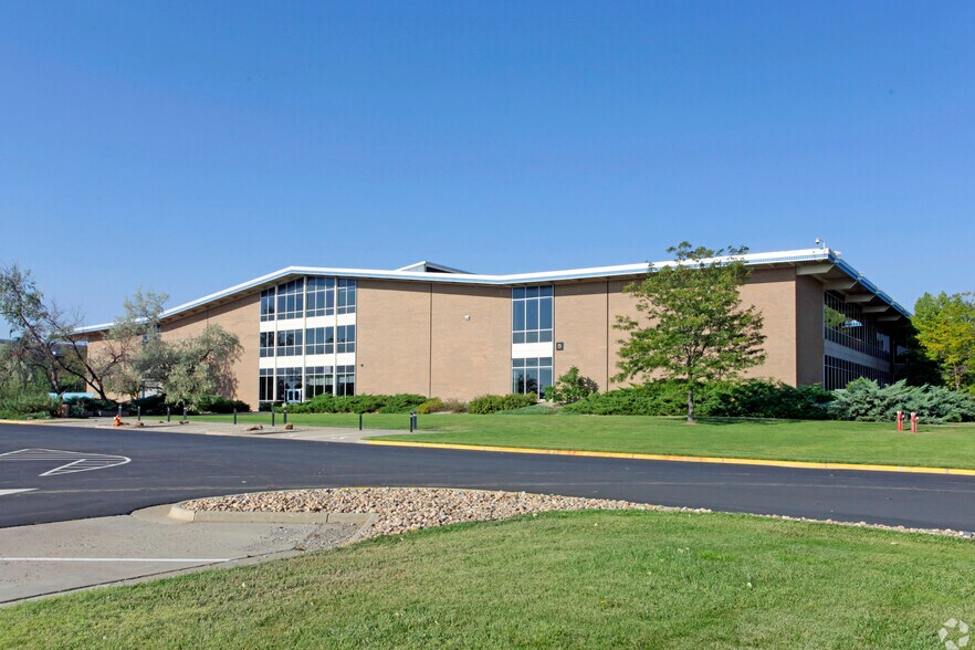 More Photos Of 815 14th St SW, Loveland Light Distribution For Lease