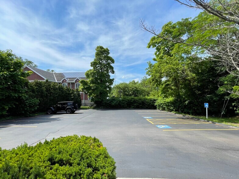 More Photos Of 66 Main St, Hopkinton Coworking Space