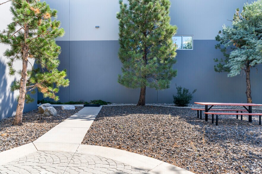 More Photos Of 2567 Business Pky, Minden Manufacturing For Lease