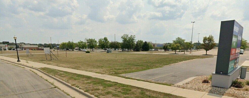 More Photos Of 1001 18th Ave NW, Austin Storefront Retail Office For Sale