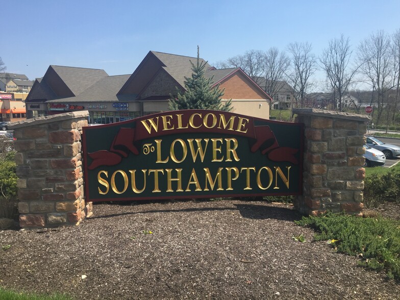 More Photos Of 15-23 Bustleton Pike, Feasterville Trevose Unknown For Lease