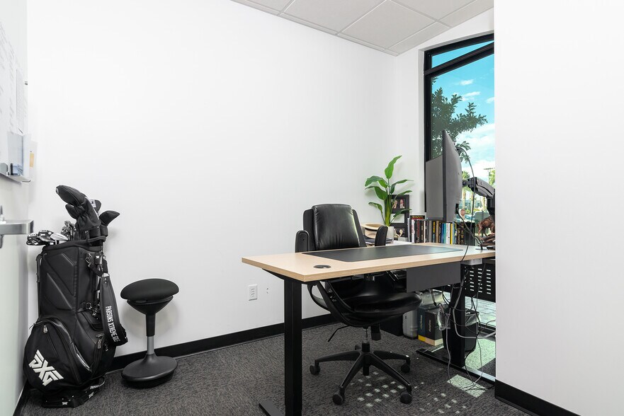 More Photos Of 6803 E Main St, Scottsdale Apartments For Sale