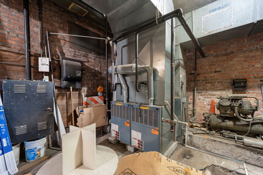 More Photos Of 11109 S Michigan Ave, Chicago Storefront Retail Office For Sale