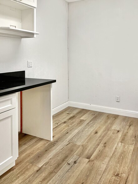 More Photos Of 271-289 E H St, Benicia Medical For Sale