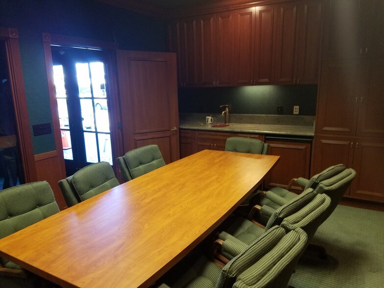 More Photos Of 7648 Lemon Ave, Lemon Grove Manufacturing For Lease