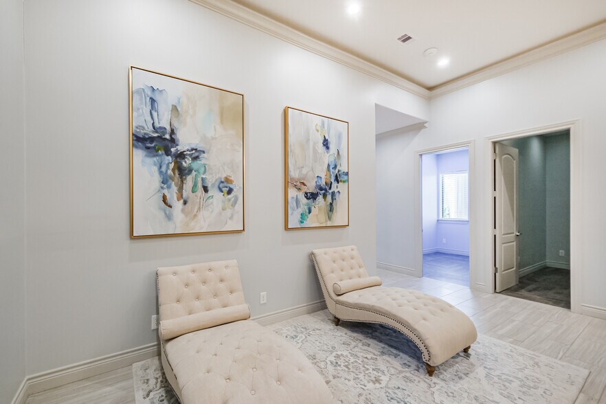 More Photos Of 21733 Provincial Blvd, Katy Loft Creative Space For Sale