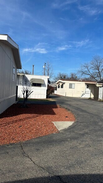 More Photos Of 2042 Tully Rd, Hughson Manufactured Housing Mobile Home Park For Sale