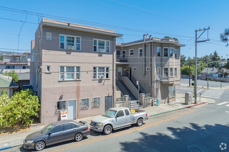More Photos Of 2601-2605 High St, Oakland Apartments For Sale