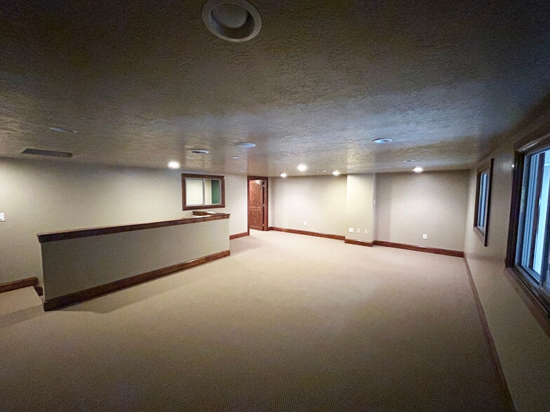 More Photos Of 750 W Quinn Rd, Pocatello Medical For Sale