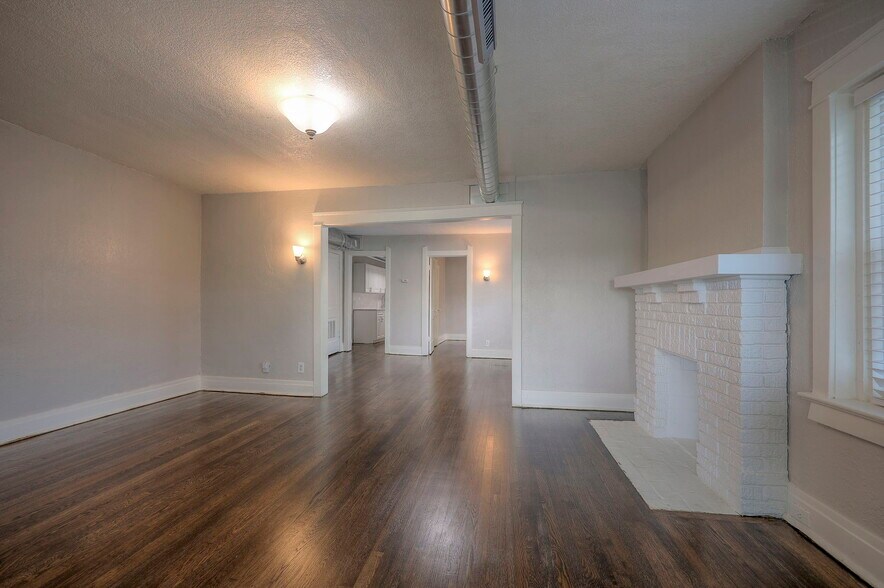 More Photos Of 4220 Harrison St, Kansas City Apartments For Sale