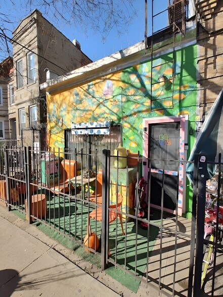 More Photos Of 247 Starr St, Brooklyn Apartments For Sale