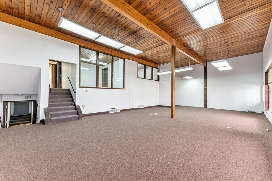 More Photos Of 29906-29940 Orchard Lake Rd, Farmington Hills Medical For Lease