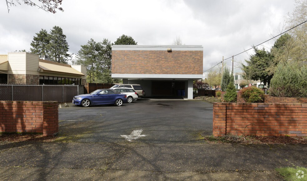 More Photos Of 303 E 16th St, Vancouver Coworking Space