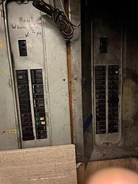 More Photos Of 800 Bowleys Quarters Rd, Middle River Bar For Sale