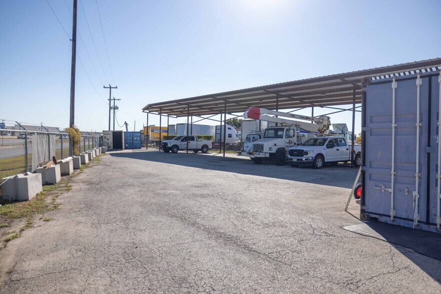 More Photos Of 8007 NE Loop 410, San Antonio Service For Sale