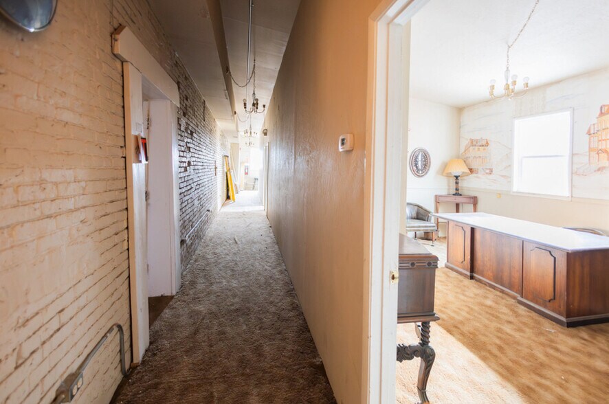 More Photos Of 96 C St, Virginia City Storefront Retail Residential For Sale