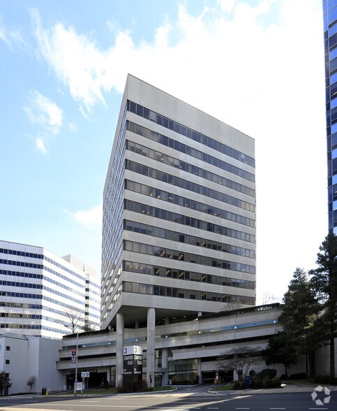 More Photos Of 301 Tresser Blvd, Stamford Office For Lease