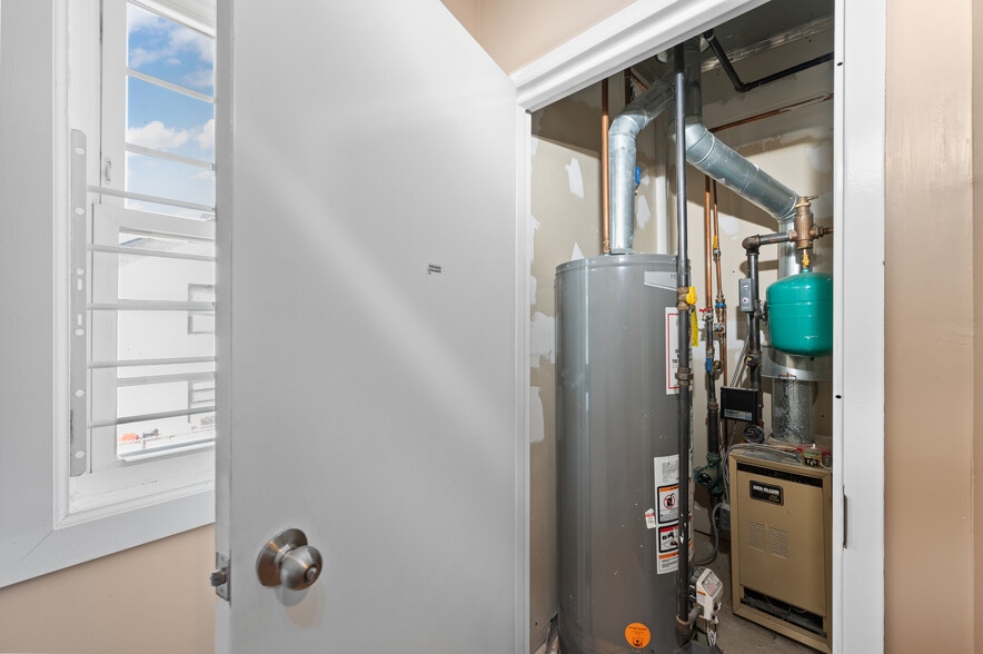 More Photos Of 110 Van Pelt Ave, Staten Island Storefront Retail Residential For Lease