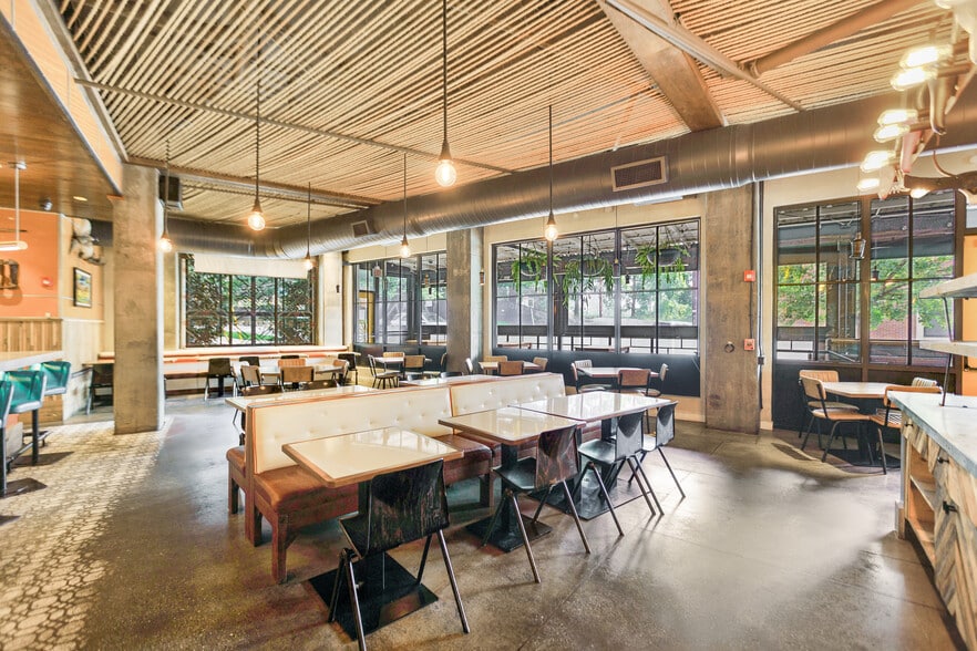More Photos Of 930 Howell Mill Rd NW, Atlanta Apartments For Lease