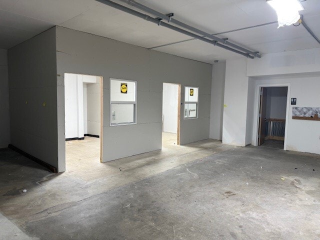 More Photos Of 4532 SE 63rd Ave, Portland Warehouse For Lease