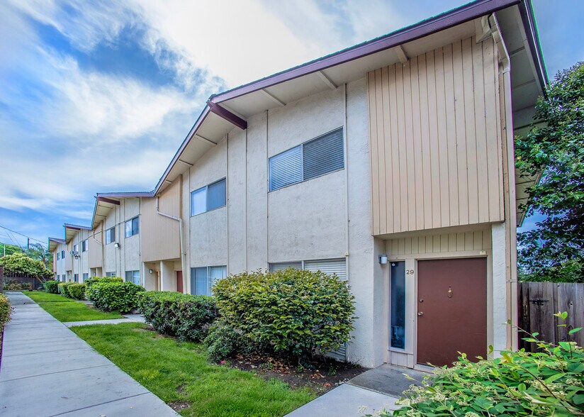More Photos Of 3066 Willow Pass Rd, Concord Apartments For Sale