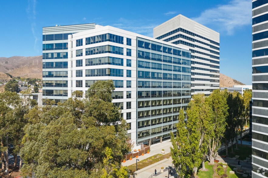 More Photos Of 611 Gateway Blvd, South San Francisco Coworking Space
