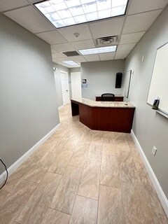 More Photos Of 2775 Vista Pky, West Palm Beach Light Distribution For Lease