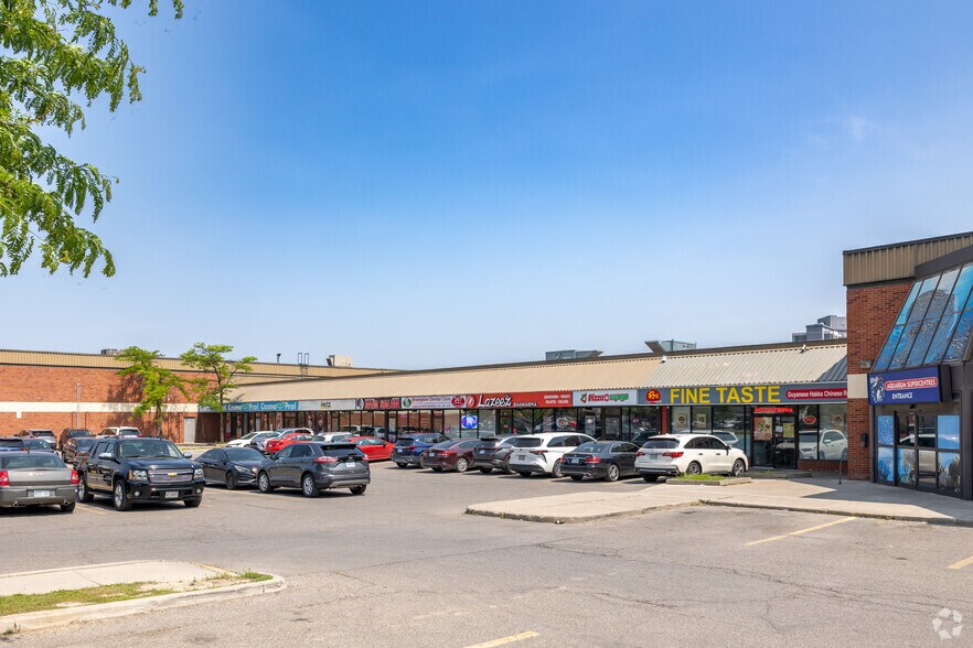 More Photos Of 2-18 Kennedy Rd S, Brampton Freestanding For Lease