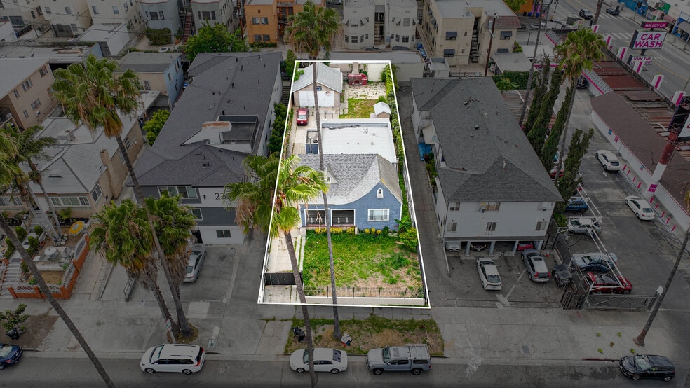 More Photos Of 241 N Catalina St, Los Angeles Land For Sale