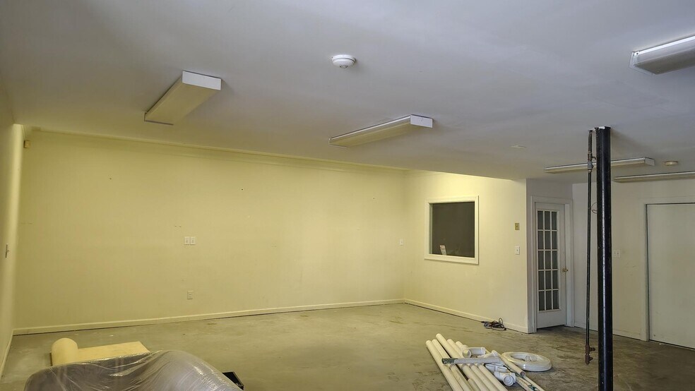 More Photos Of 1741 Bethlea Ave, Macon-Bibb Flex For Lease