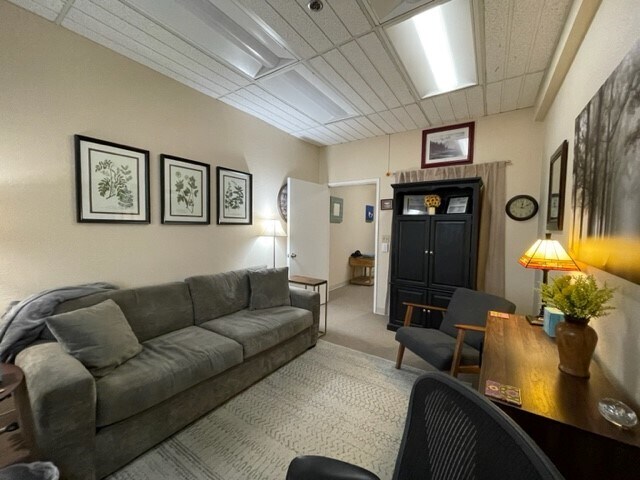 More Photos Of 190 S Orchard Ave, Vacaville Office For Lease