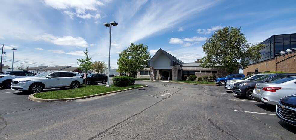 More Photos Of 1130 Highway 315, Wilkes Barre Medical For Sale