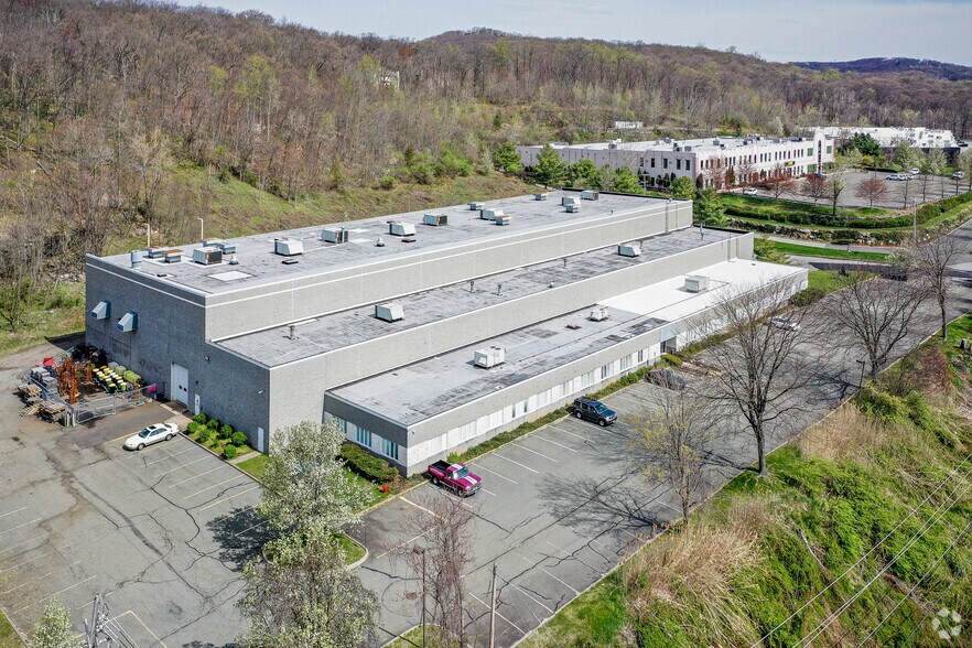 More Photos Of 95 Fulton St, Boonton Manufacturing For Sale
