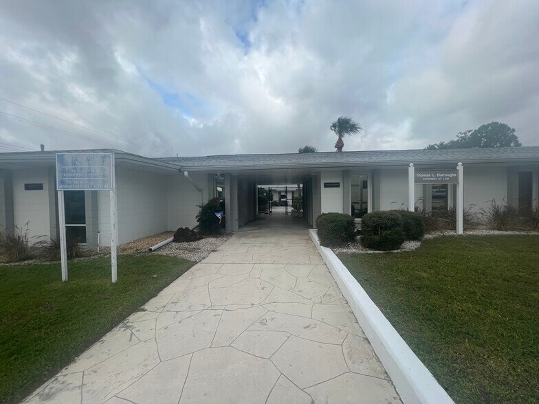 More Photos Of 1601 Rickenbacker Dr, Sun City Center Medical For Lease