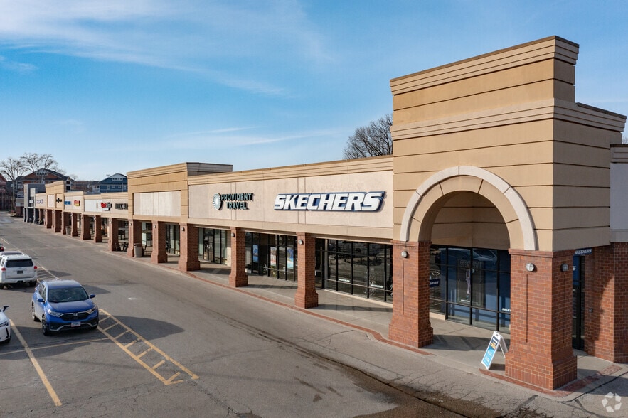 More Photos Of 3800-3838 Paxton Ave, Cincinnati Unknown For Lease